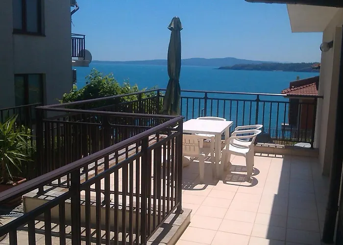 дафни - Dafni Apartment *